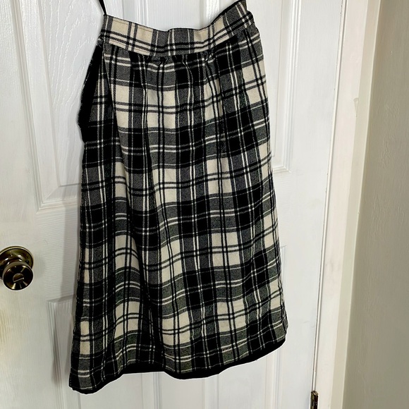 Plaid Midi Skirt - Picture 2 of 2